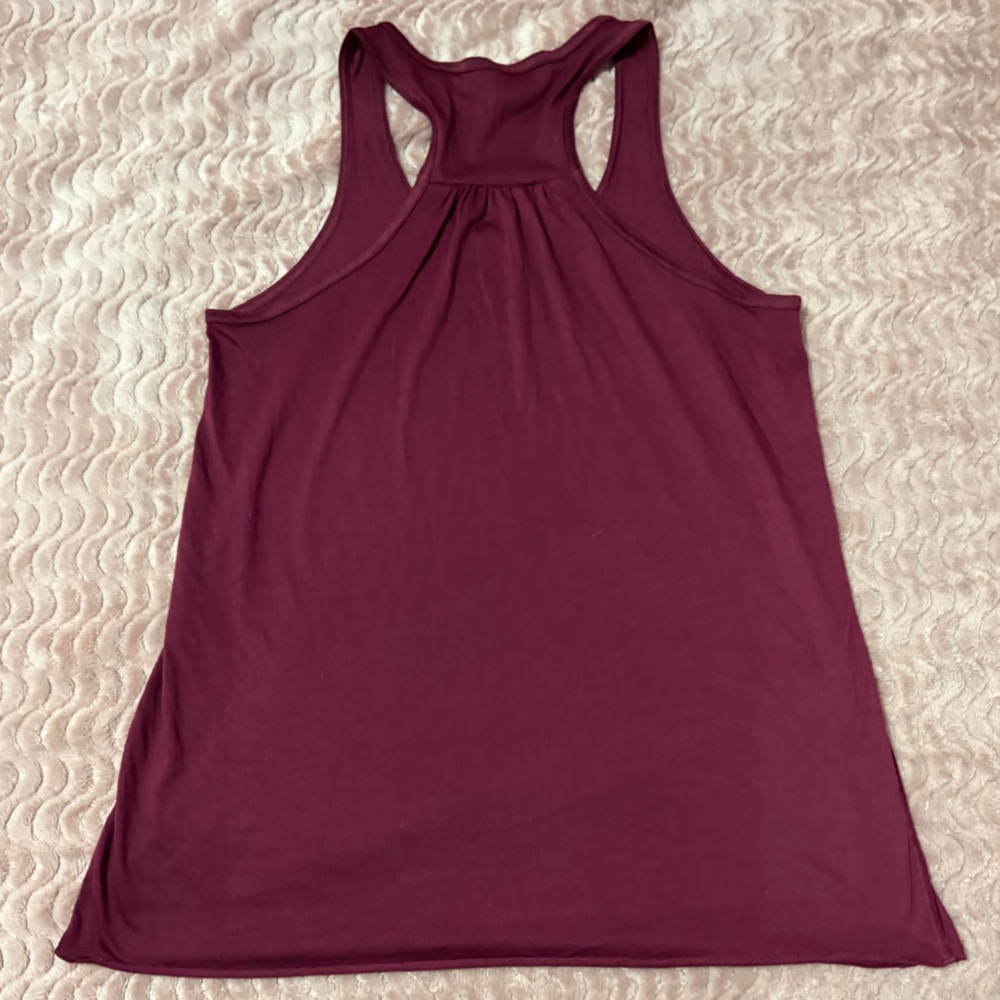 🤯 5/$20 CCMF 2023 Burgundy Tank Top with Gold Print - Picture 3 of 4